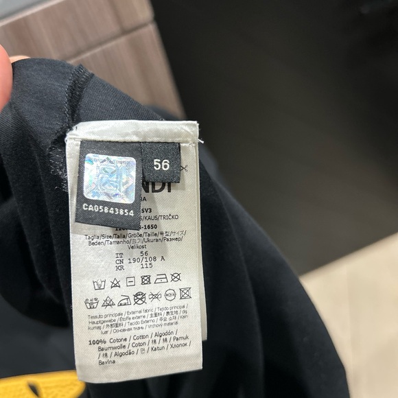 Fendi shirt - Picture 2 of 2